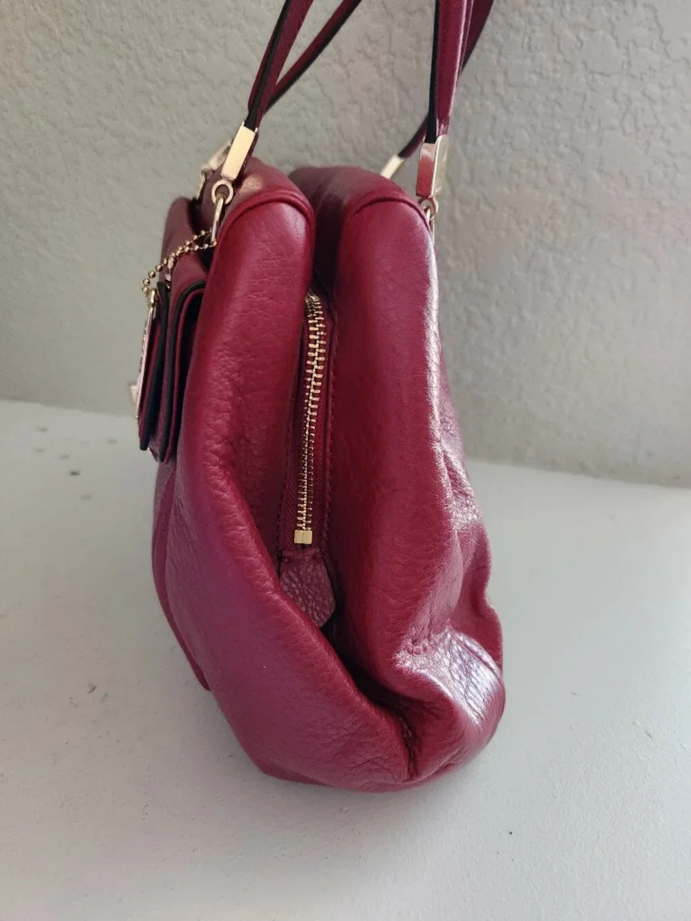 Euc Coach Madison Scarlet Leather Shoulder Bag Purse